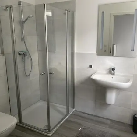 Reihenhaus Nr3, Inkl 2 Parkplaetze Dom wakacyjny *
